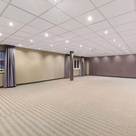 Days Inn By Wyndham Ottawa Zewnętrze zdjęcie
