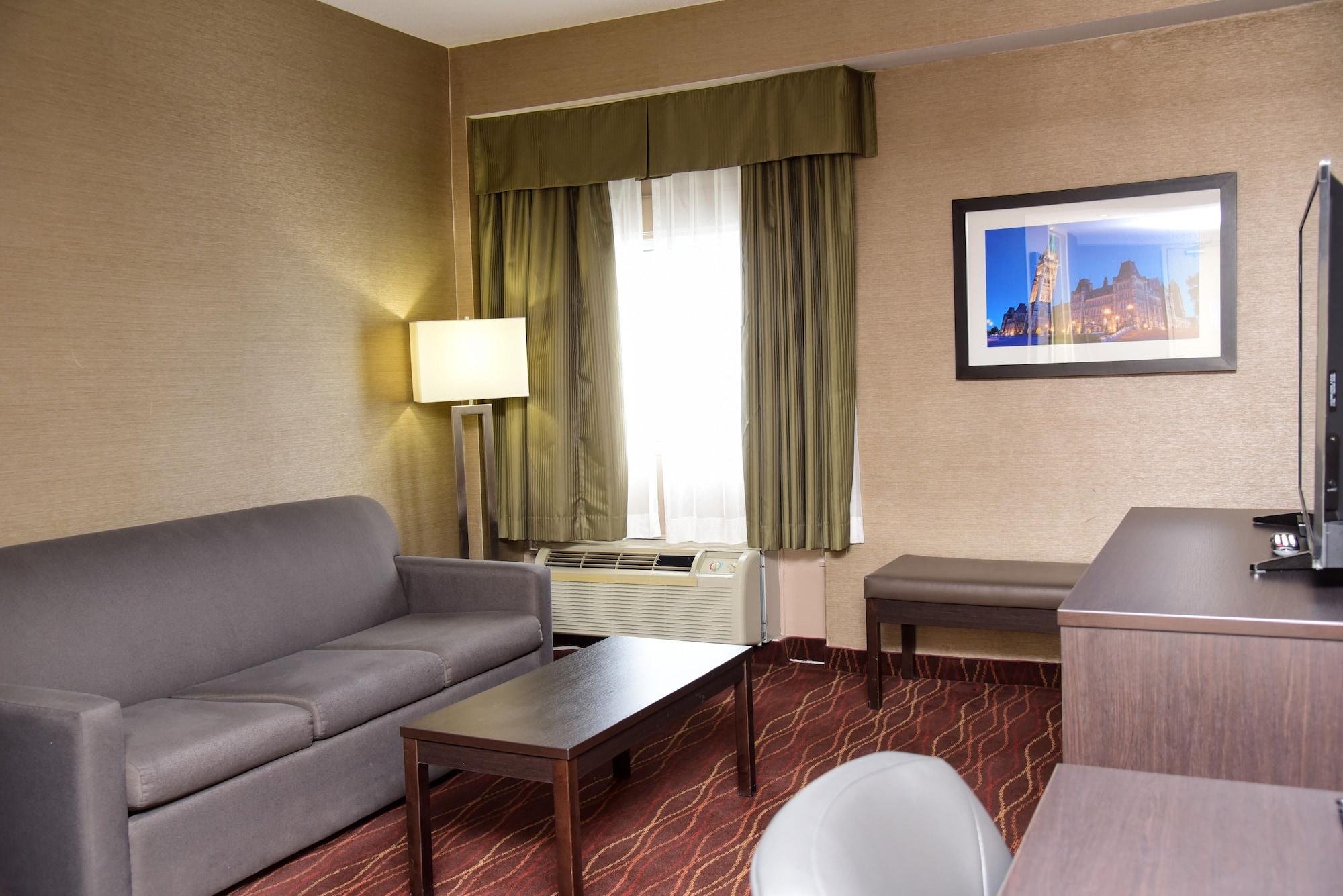 Days Inn By Wyndham Ottawa Zewnętrze zdjęcie