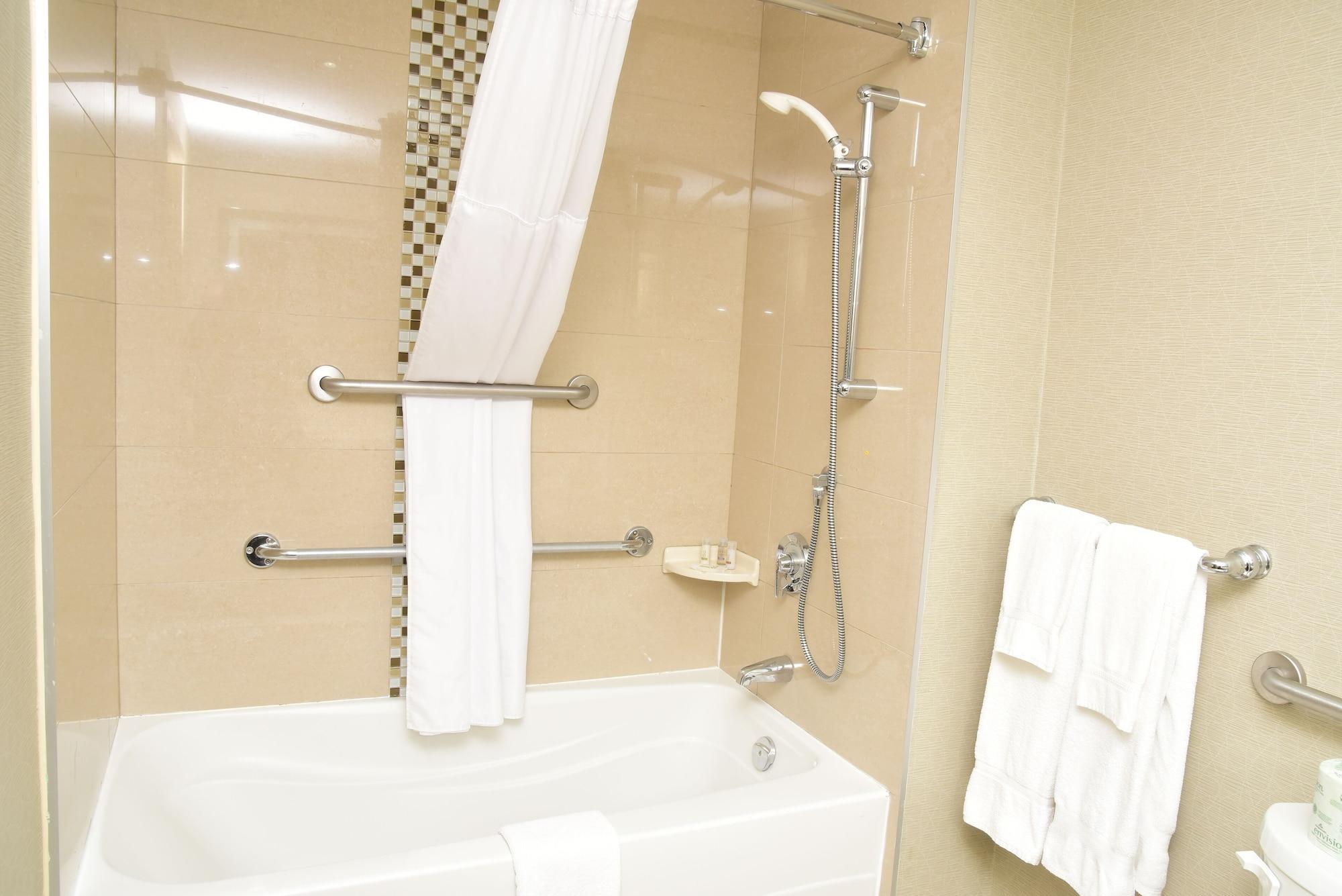 Days Inn By Wyndham Ottawa Zewnętrze zdjęcie