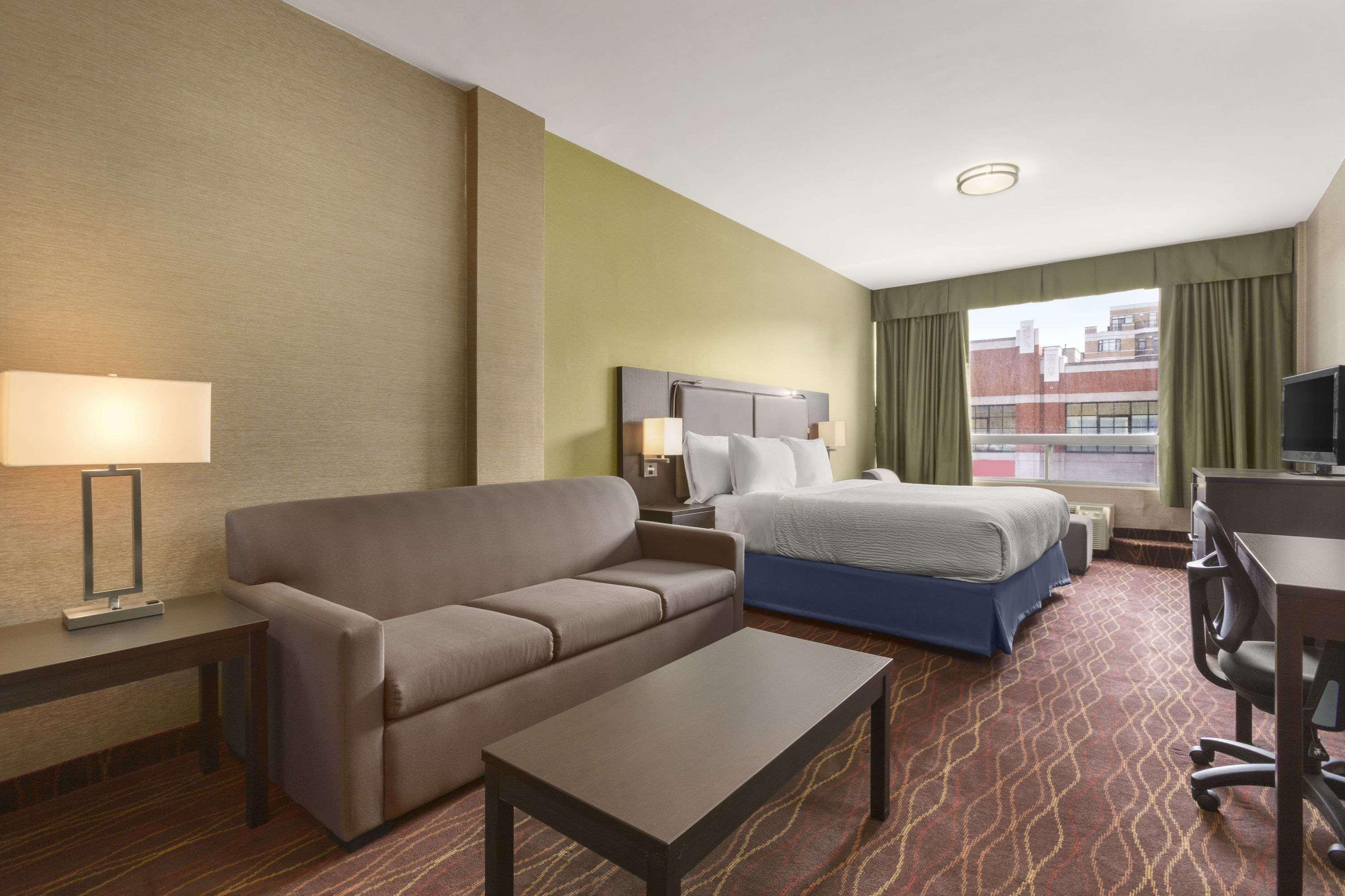 Days Inn By Wyndham Ottawa Zewnętrze zdjęcie